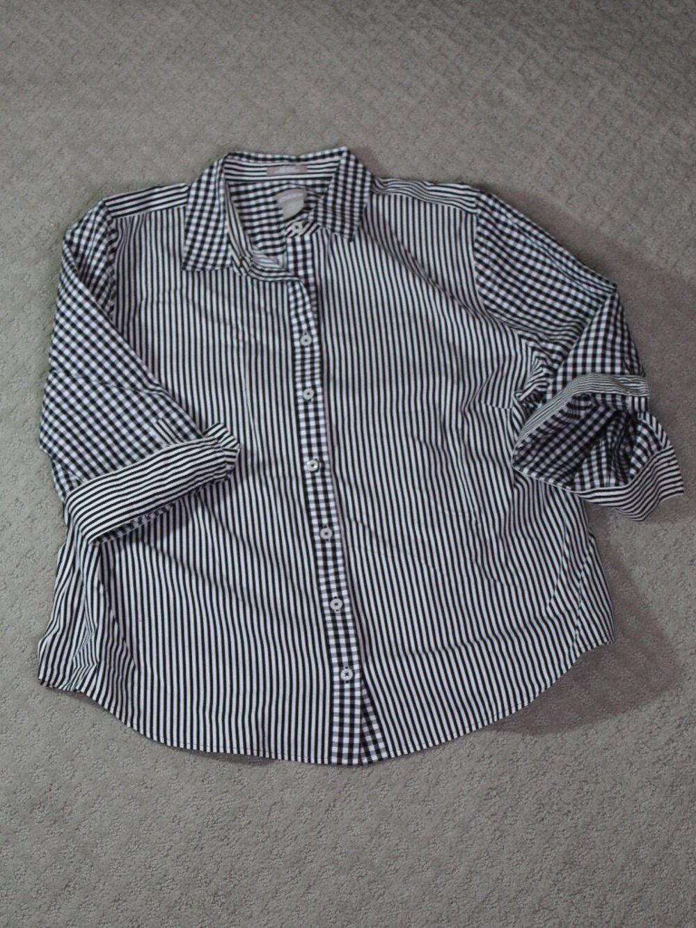 Chico's Sz 3 / 16 No Iron Black White Striped Check 3/4 Sleeve Button Up Blouse